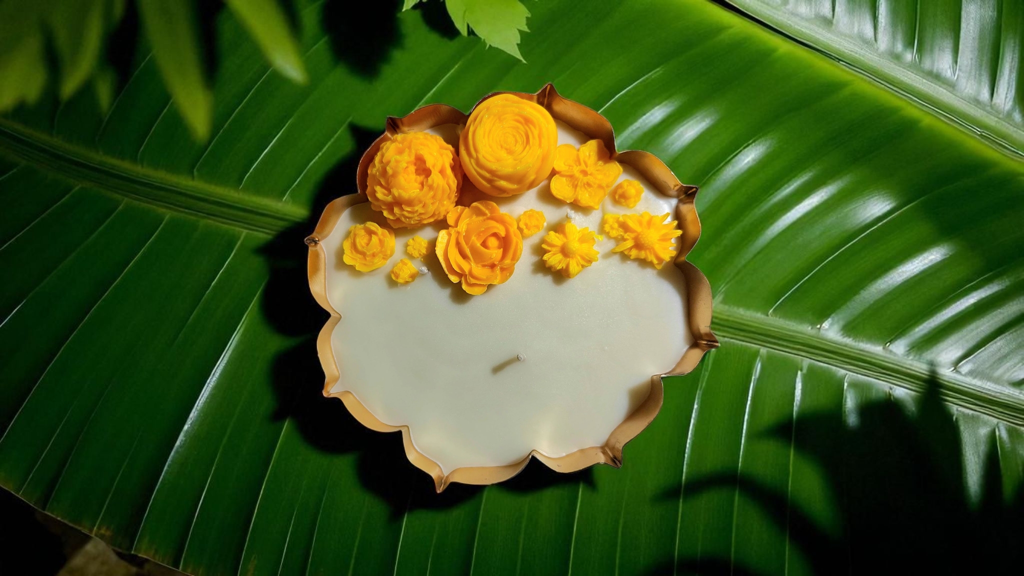 5-Inch Lotus Urli Candle