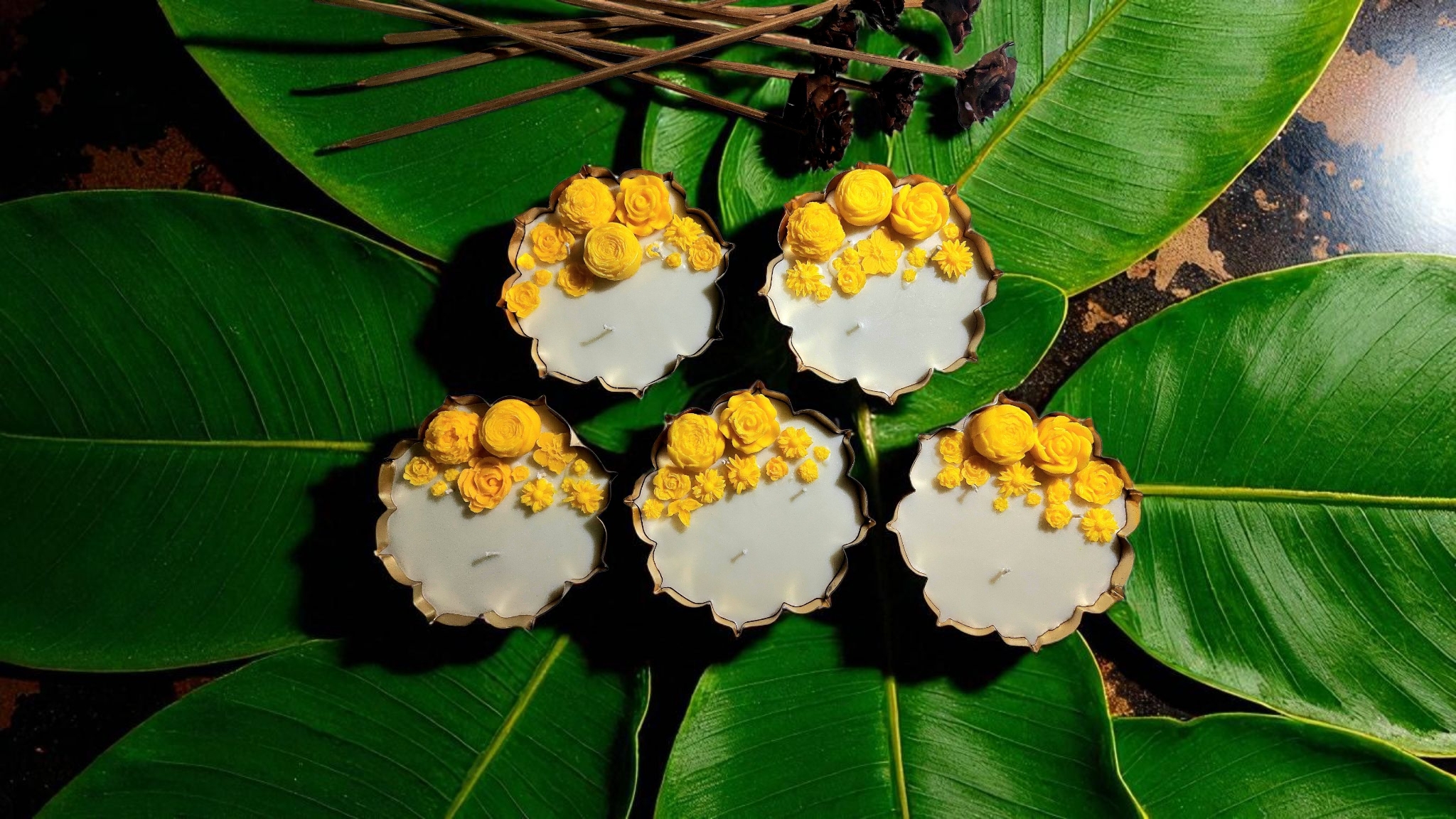 5-Inch Lotus Urli Candle - Image 2